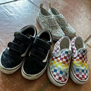 Bundle of 3 pairs Vans shoes